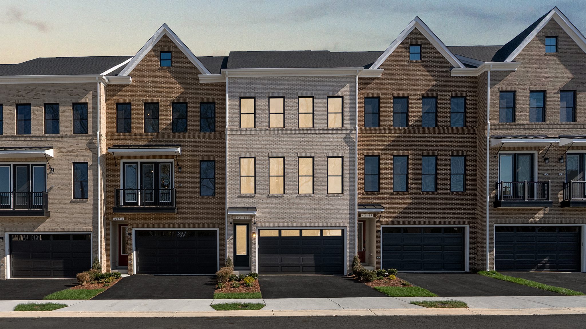 Turner 22-F2-RT - Homesite 4526, Townhome, West Park III, Located in Brambleton, VA