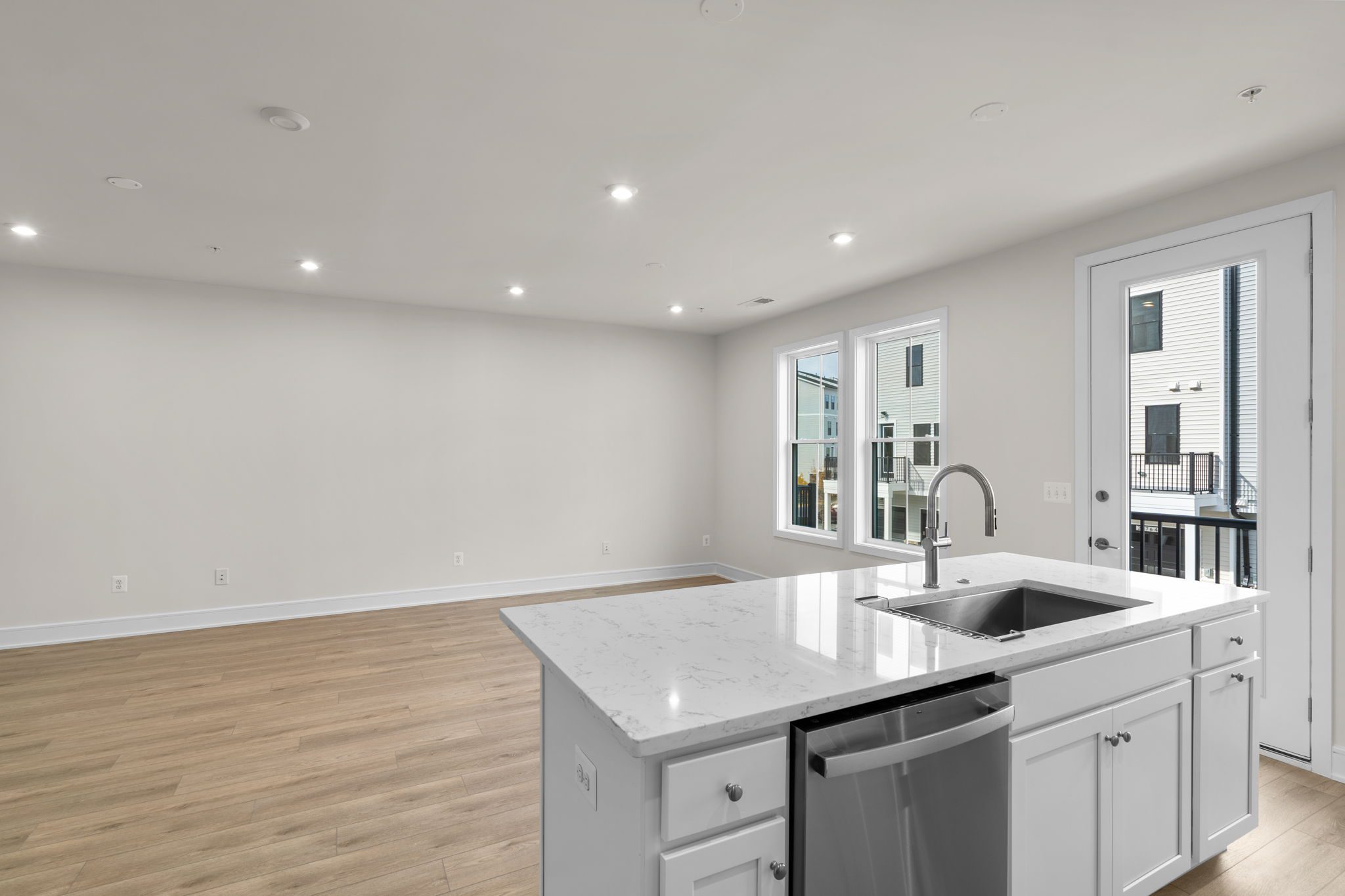 Cameron 24-R1-RT - Homesite 180, Townhome-style Condominium with Rooftop Terrace, Demott & Silver, Located in Broadlands, VA