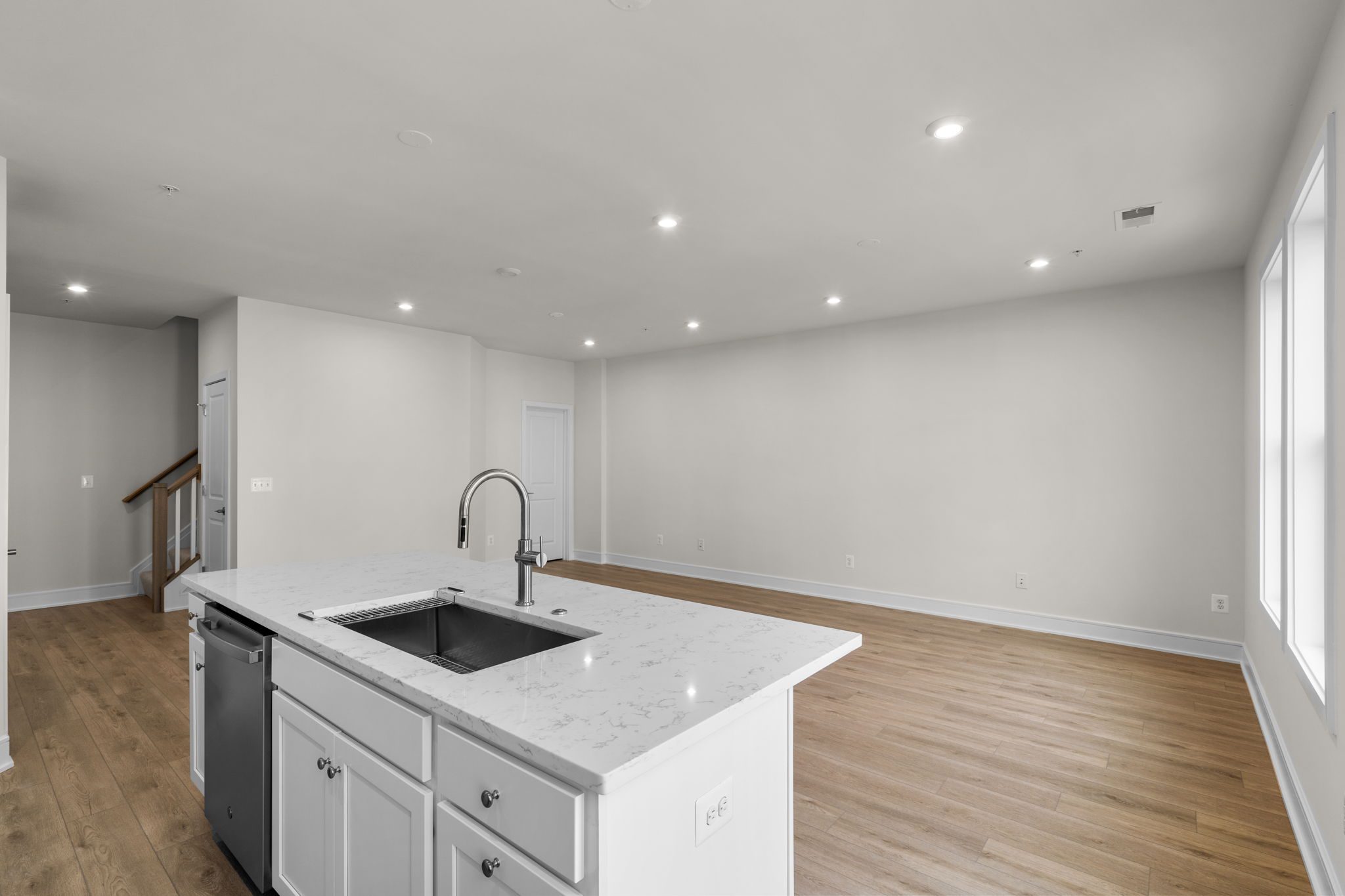 Cameron 24-R1-RT - Homesite 180, Townhome-style Condominium with Rooftop Terrace, Demott & Silver, Located in Broadlands, VA