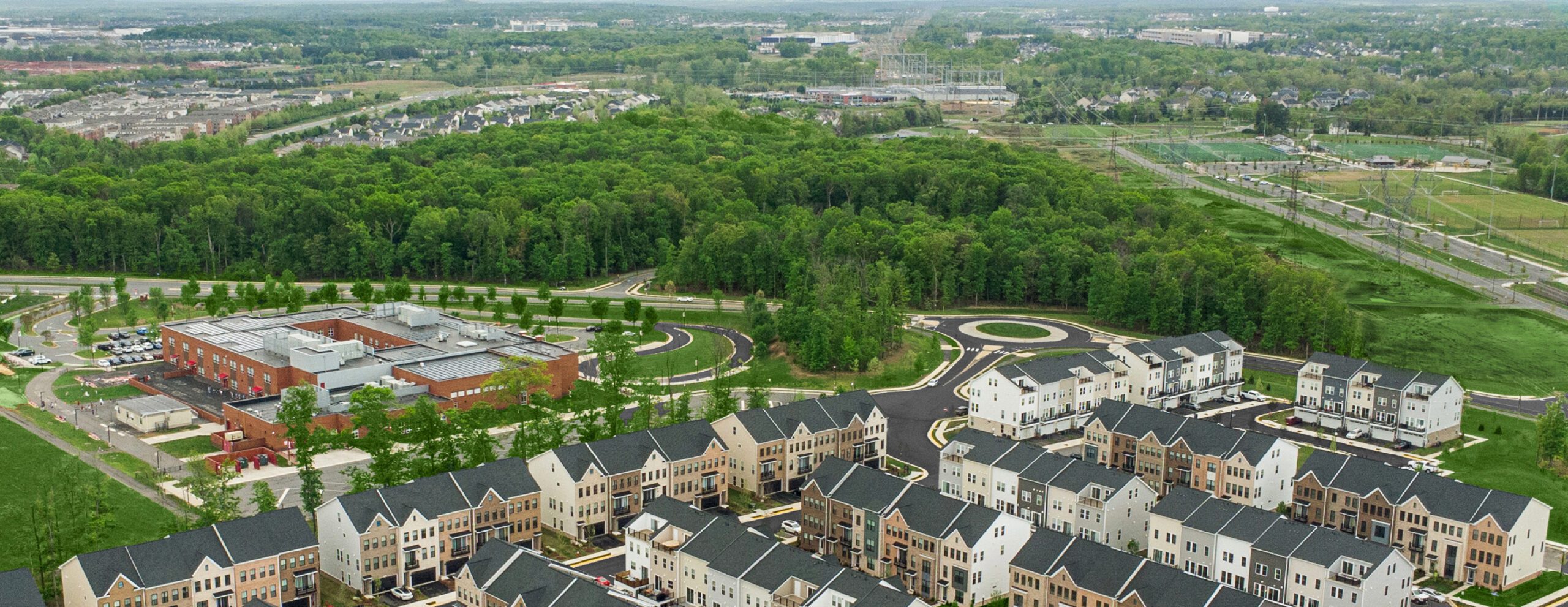 ListingPage_FeaturedImages_092525_LoudounCounty_Brambleton