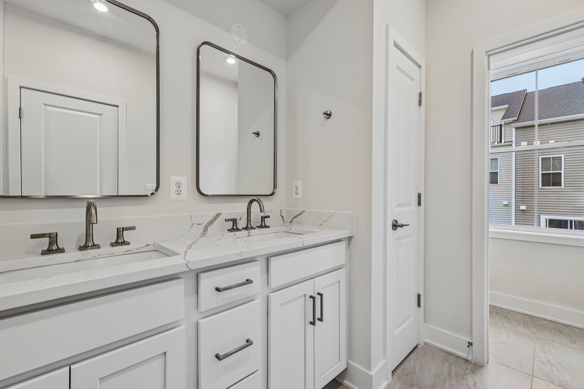 Turner 22-F2-RT - Homesite 4534, Townhome, West Park III, Located in Brambleton, VA