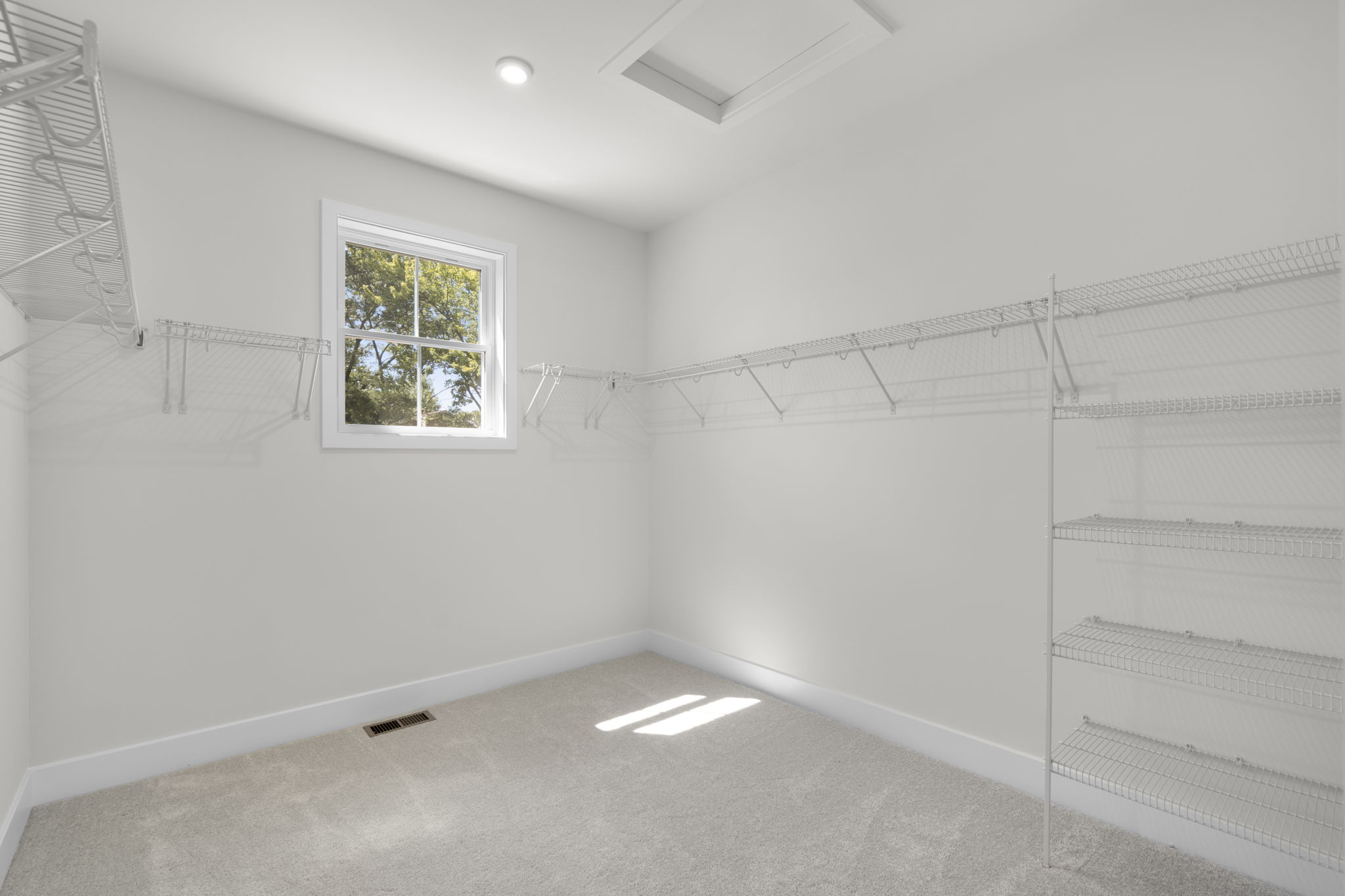 Shea 24-R2 Homesite 10, Single Family Home, Ashberry, Located in Manassas, VA
