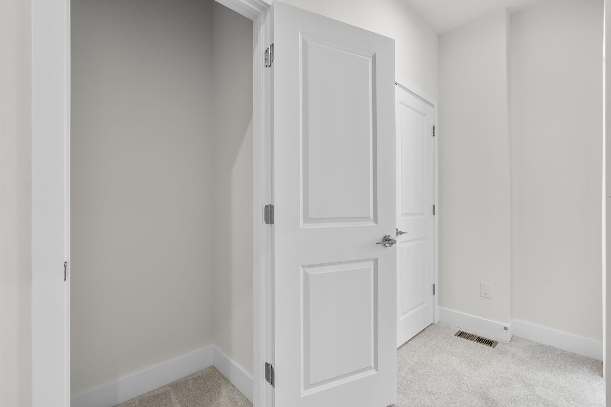 Taylor 28-R2 - Homesite 75, Townhome, Ashberry, Located in Manassas, VA
