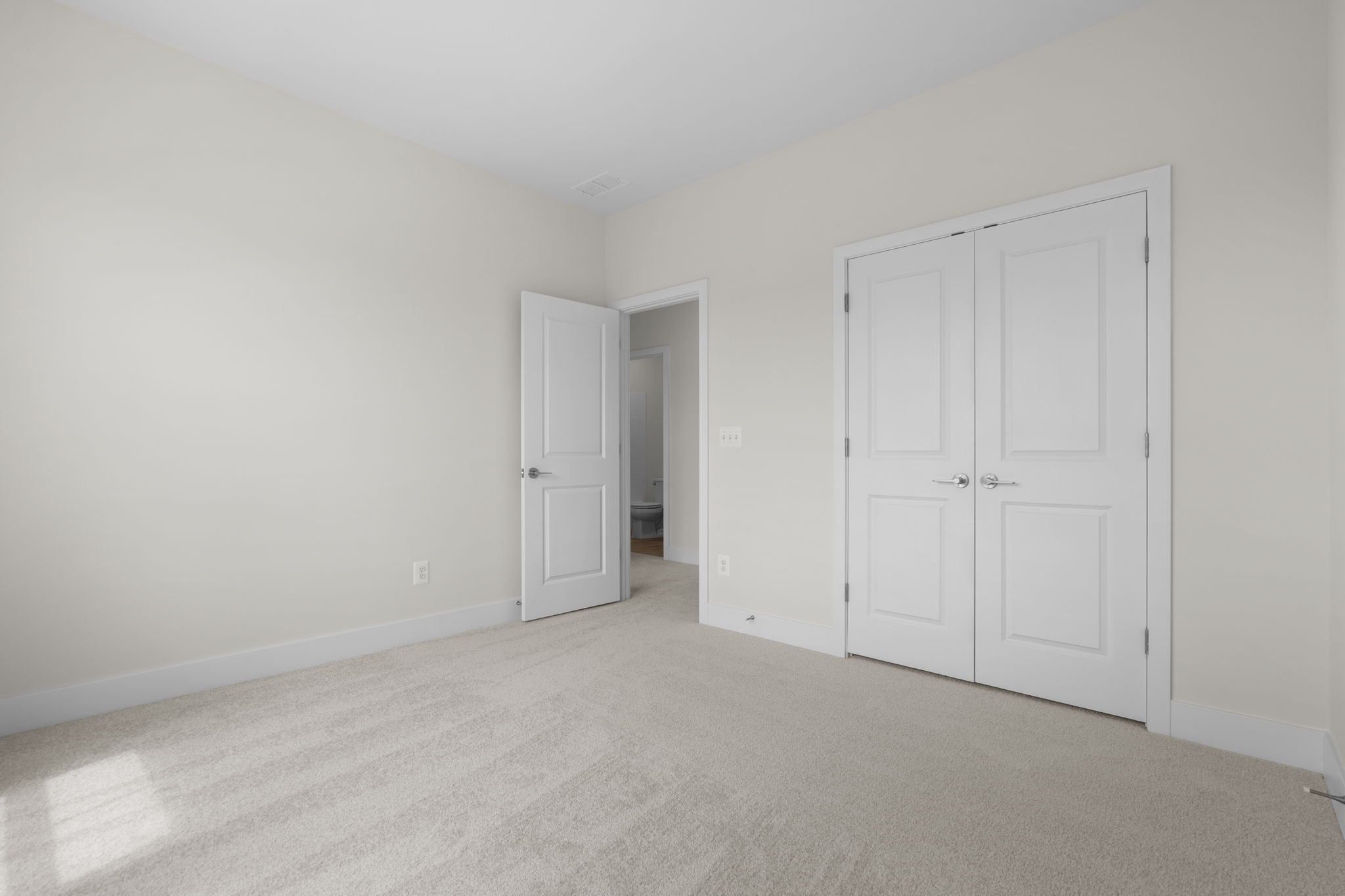 Teagan 24-F2 - Homesite 2352, Townhome, Snowden Bridge, Located in Stephenson, Virginia