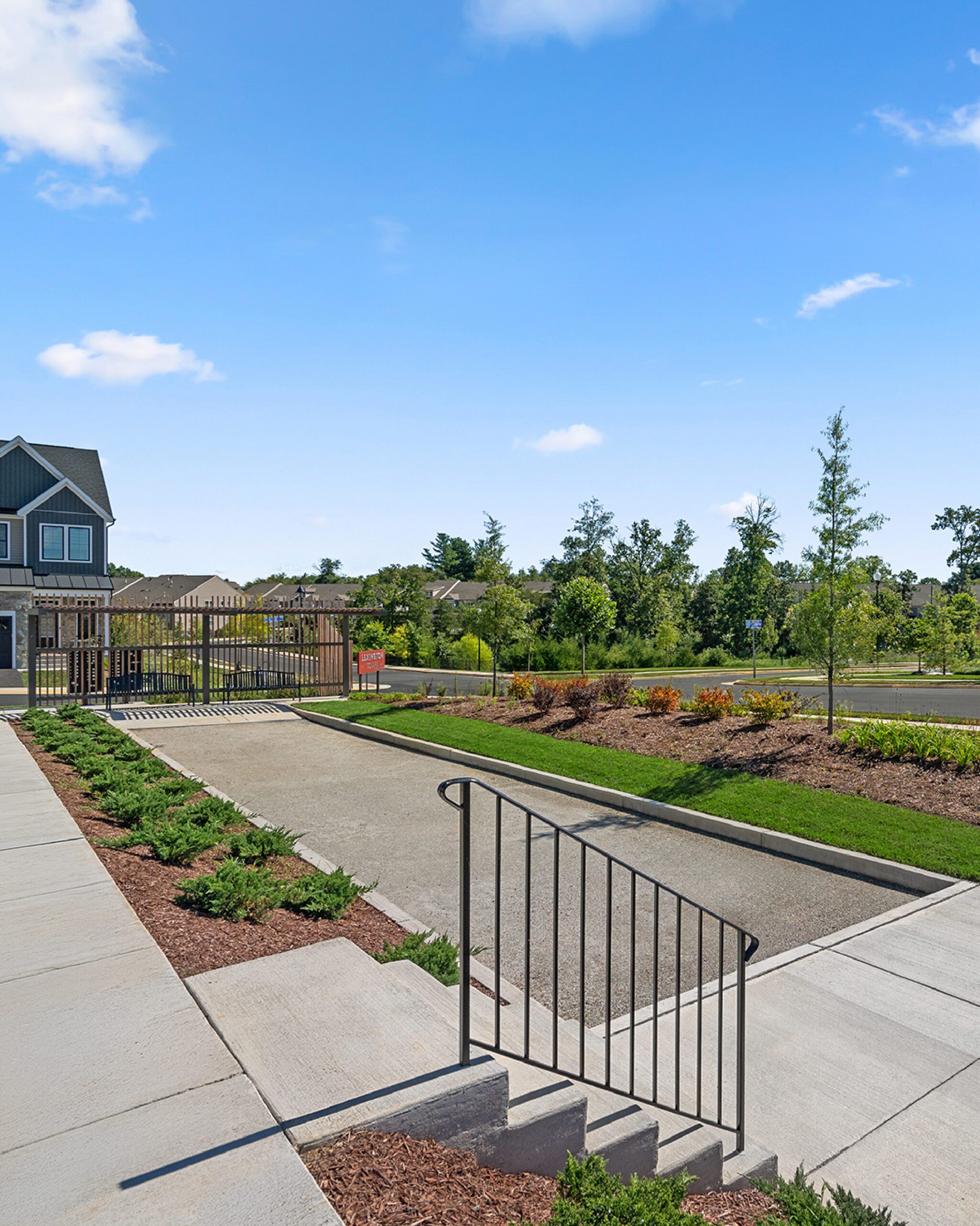 041426_LexingtonSquare_IG_01