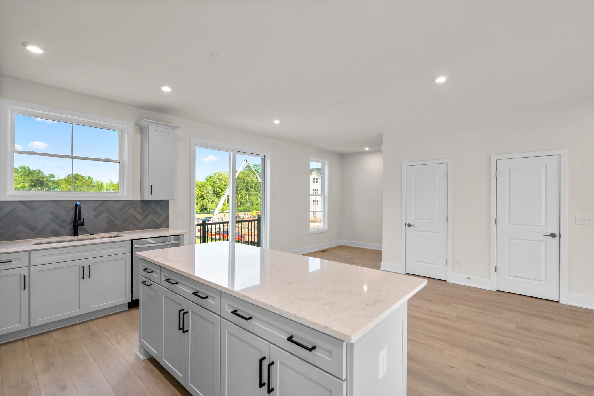 11_Ashberry_Taylor28-R2_Homesite63_Web